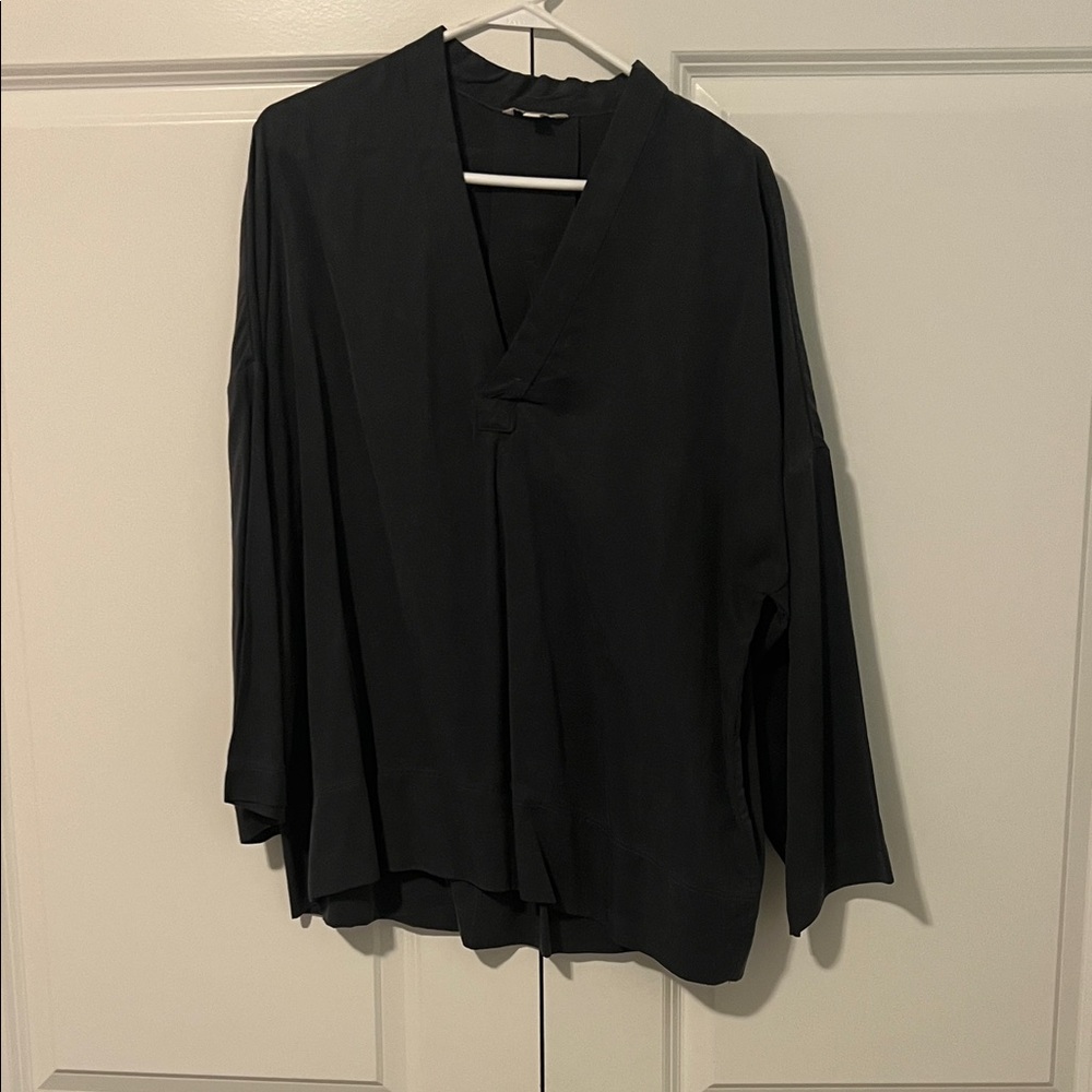 GAP Men's Black Casual Button Down Shirt